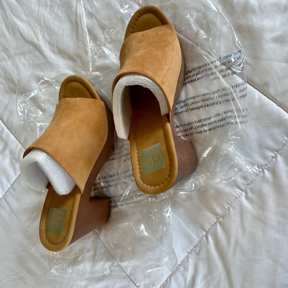 New Dolce Vita Tan Platform Mules size 7.5M - Picture 2 of 7